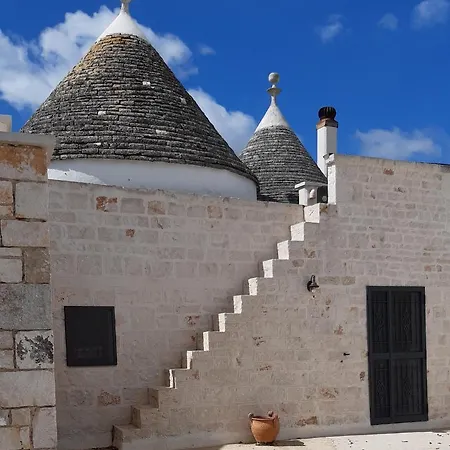 Pietra d'angolo Locorotondo Esterno foto