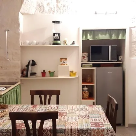 Pietra d'angolo Locorotondo Esterno foto